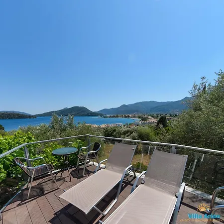 Arion Semesterbostad Nidhrion